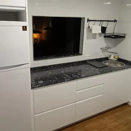 Tranquilo Y Amplio Apartamento Proximidades Calatrava Parking Y Wifi Gratis