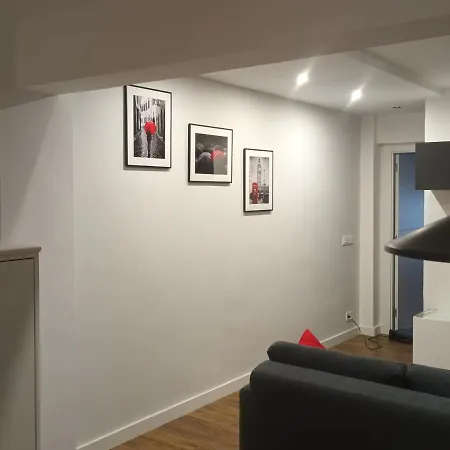 Tranquilo Y Amplio Apartamento Proximidades Calatrava Parking Y Wifi Gratis